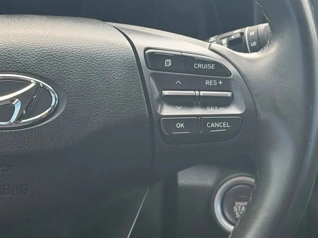 Used 2021 Hyundai Kona SEL FWD image 13
