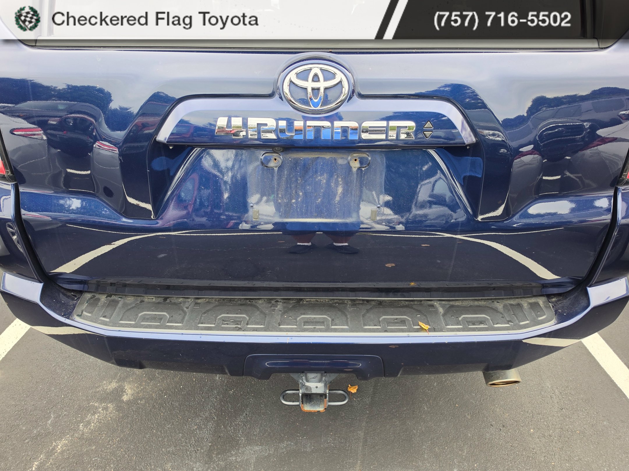 Used 2022 Toyota 4Runner SR5 Premium w/ Moonroof Package AWD/4WD image 7