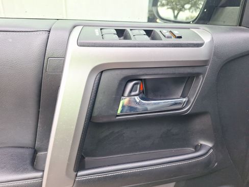 Used 2023 Toyota 4Runner SR5 Premium w/ Moonroof Package image 16