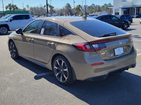 Certified 2025 Honda Civic Sport Touring image 5