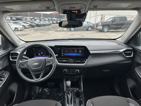 Used 2025 Chevrolet TrailBlazer LT image 31