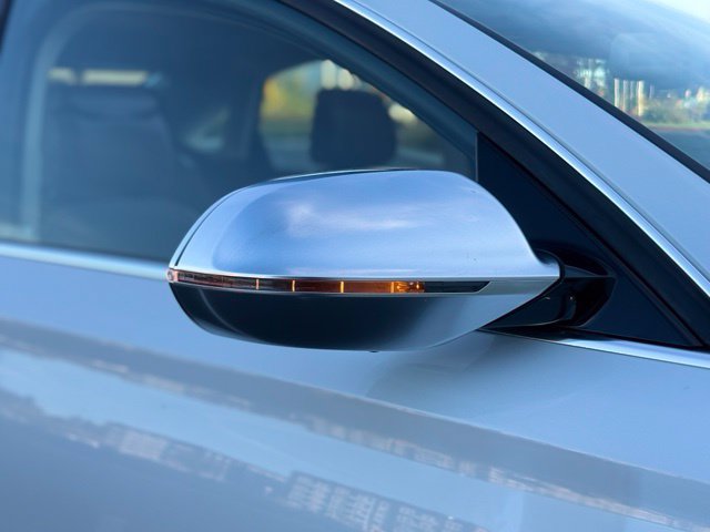 Used 2013 Audi S8 AWD/4WD image 43