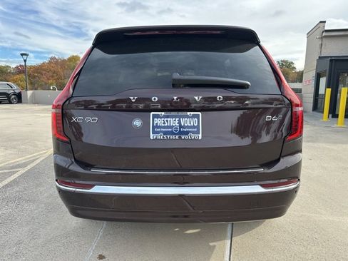 New 2026 Volvo XC90 B6 Core w/ Protection Package Premier image 6