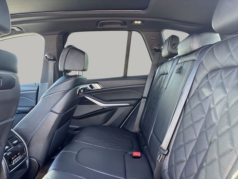 Used 2026 BMW X5 xDrive40i image 17