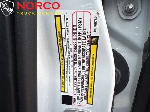 Used 2017 RAM 5500 SLT w/ Quick Order Package 29G SLT image 25