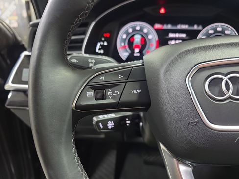 Used 2025 Audi Q7 3.0T Premium Plus image 17