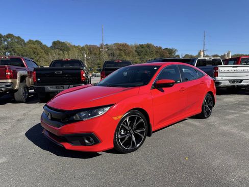 Used 2019 Honda Civic Sport image 2