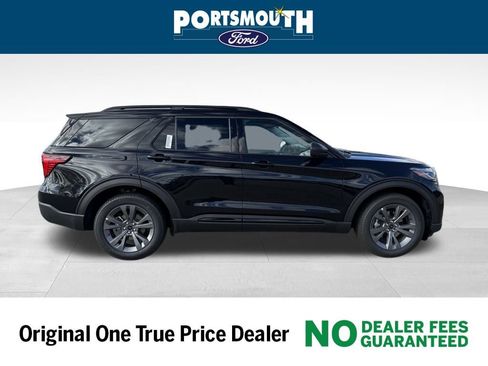 New 2026 Ford Explorer Active image 6