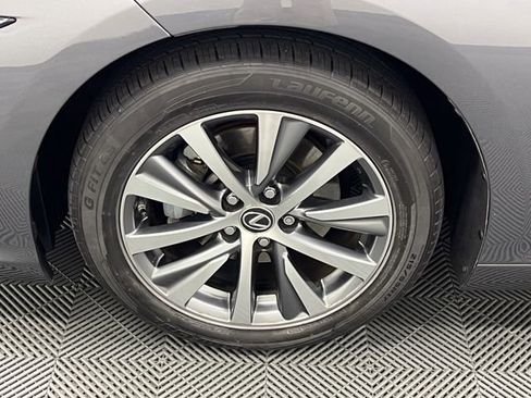 Used 2019 Lexus ES 350 w/ Accessory Package 2 FWD image 23