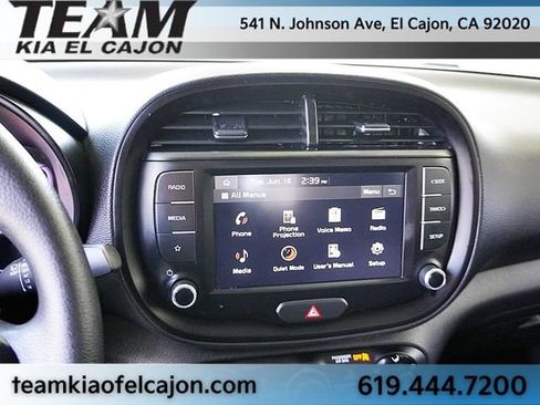 Certified 2023 Kia Soul LX w/ LX Technology Package FWD image 25