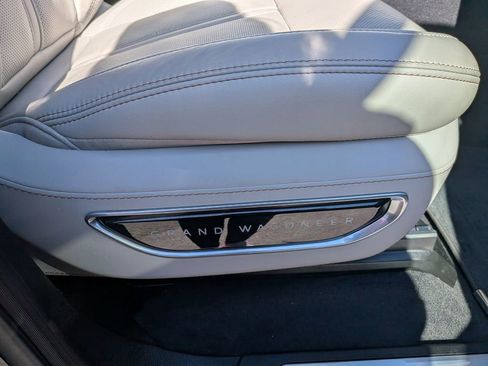 Used 2024 Jeep Grand Wagoneer Series I w/ Flexible Seating Group image 33