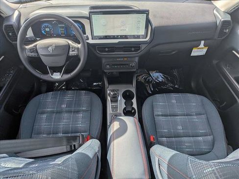 New 2025 Ford Bronco Sport Heritage w/ Convenience Package image 14