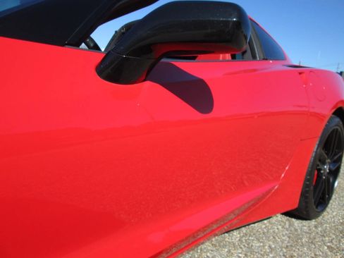 Used 2014 Chevrolet Corvette Stingray Z51 2dr Coupe w/ 3LT Preferred Equipment Group image 39