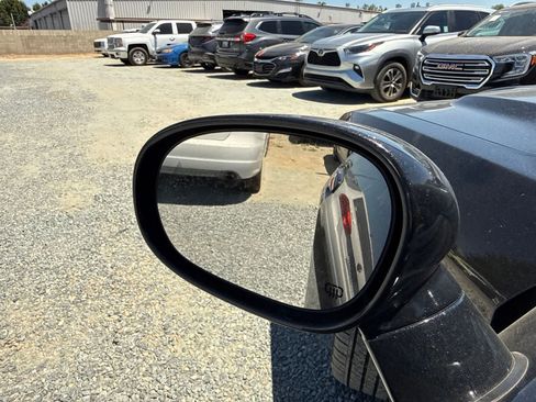 Used 2015 Dodge Challenger R/T Plus RWD image 18