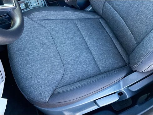 Certified 2025 Ford Maverick XLT w/ Equipment Group 301A image 21