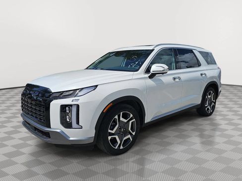 Used 2025 Hyundai Palisade SEL FWD image 4
