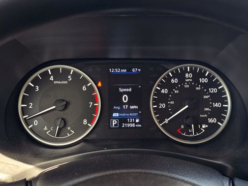 Used 2024 Nissan Sentra S FWD image 18