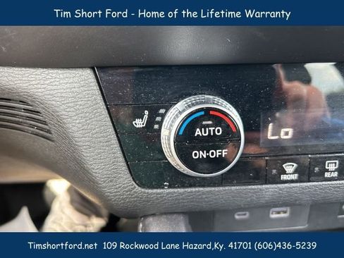 Used 2023 Mitsubishi Outlander LE image 18