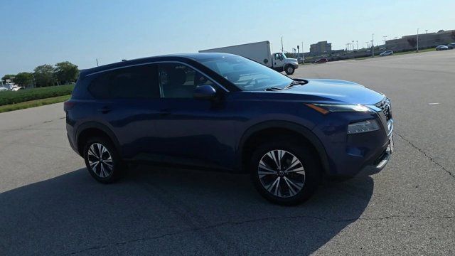 Used 2021 Nissan Rogue SV AWD/4WD image 9