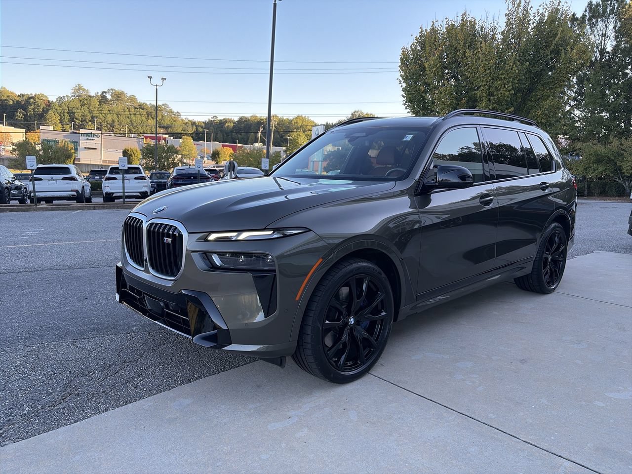 Used 2026 BMW X7 M60i AWD/4WD image 4