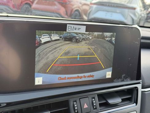 New 2025 Lexus ES 350 Premium image 11