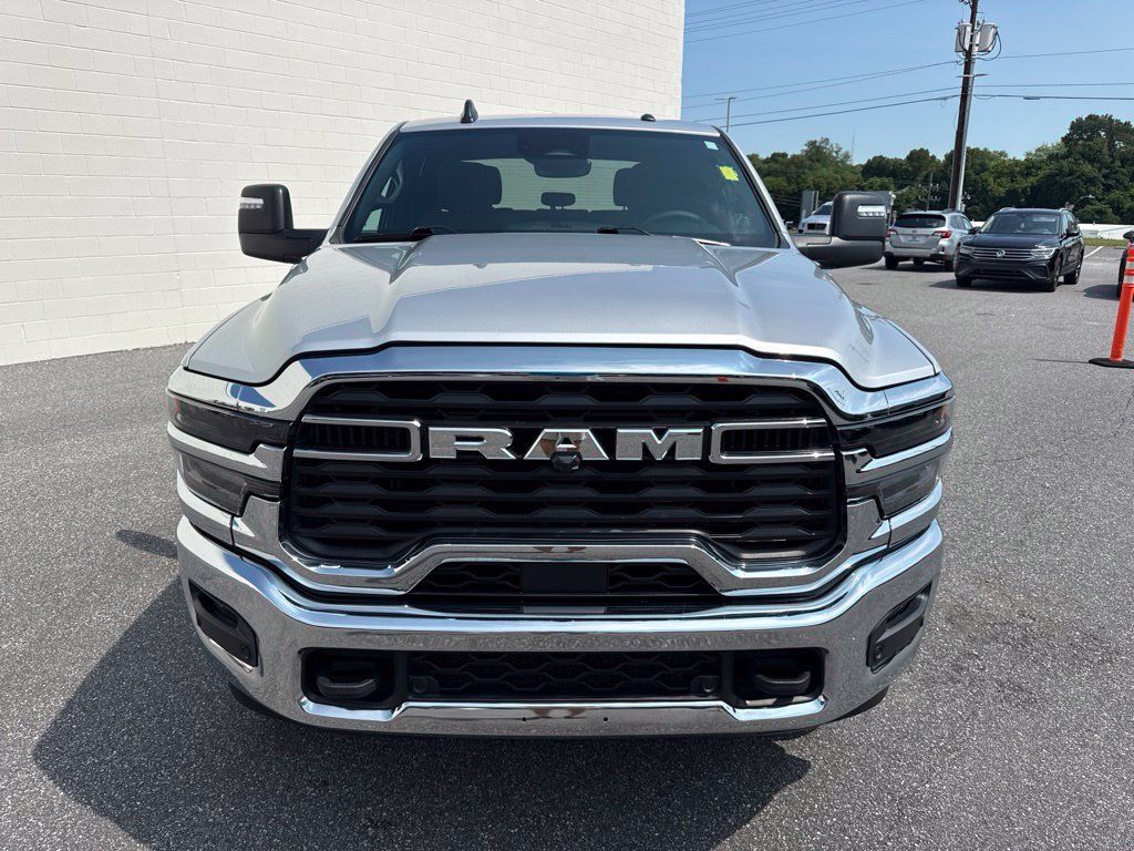 Used 2026 RAM 2500 Big Horn AWD/4WD image 2
