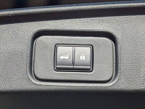 New 2025 Nissan Pathfinder Platinum image 14