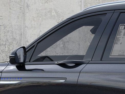 New 2026 Lincoln Nautilus Reserve image 20