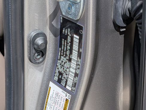Used 2021 Lexus GX 460 Premium w/ Premium Package AWD/4WD image 35