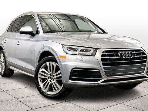Used 2019 Audi Q5 2.0T Premium Plus w/ Premium Plus Package image 2