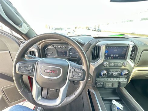 Used 2021 GMC Sierra 2500 SLT w/ SLT Convenience Package image 11