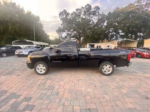Used 2010 Chevrolet Silverado 1500 W/T image 14