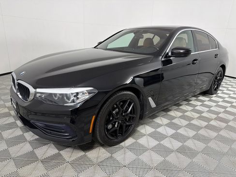 Used 2019 BMW 540i xDrive w/ Convenience Package image 8