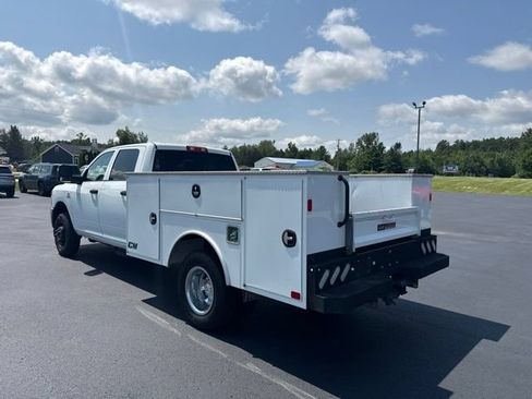 Used 2024 RAM 3500 Tradesman w/ Chrome Appearance Group AWD/4WD image 3