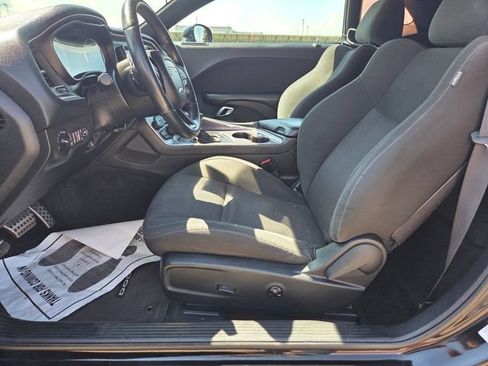 Used 2016 Dodge Challenger R/T RWD image 16