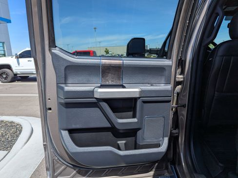 Used 2022 Ford F250 Lariat w/ Lariat Ultimate Package AWD/4WD image 30