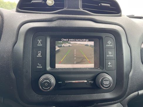 Used 2018 Jeep Renegade Sport w/ Power & Air Group AWD/4WD image 7