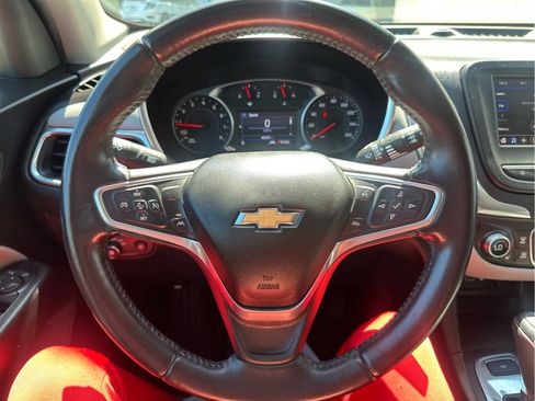 Used 2020 Chevrolet Equinox LT image 28