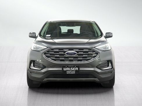 Used 2024 Ford Edge Titanium AWD/4WD image 9