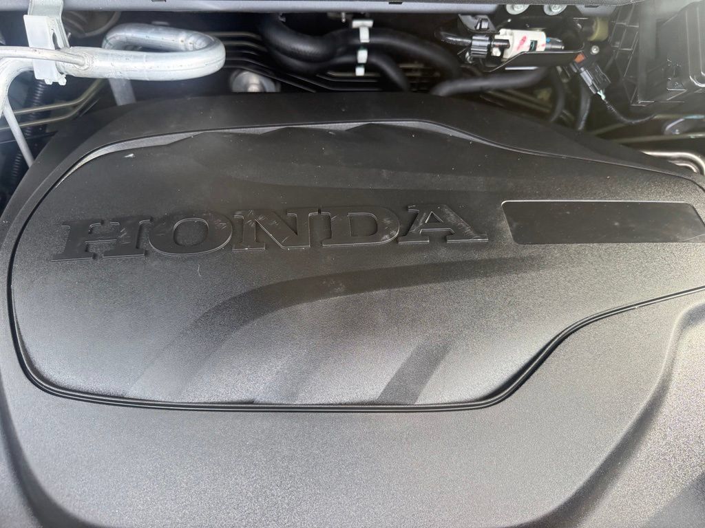 Used 2021 Honda Pilot Elite image 44