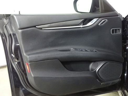 Used 2019 Maserati Ghibli S Q4 image 16