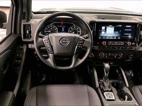 New 2026 Nissan Frontier SV w/ Tow Package AWD/4WD image 21