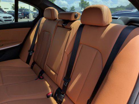 Used 2024 BMW M340i RWD image 37