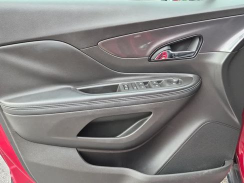 Used 2019 Buick Encore Preferred FWD image 9