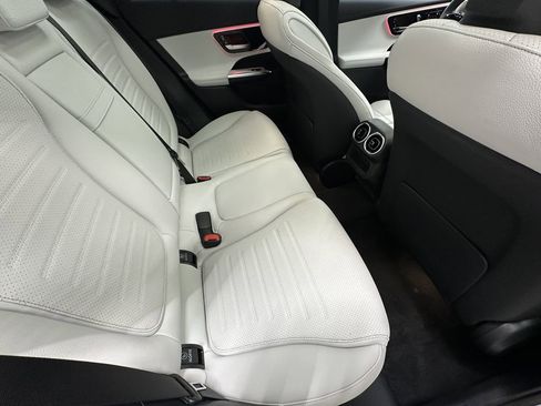 New 2026 Mercedes-Benz GLC 300 image 17