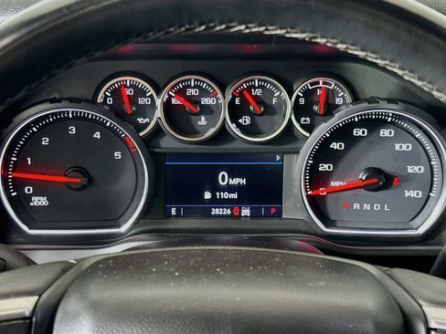 Used 2023 Chevrolet Silverado 2500 LT AWD/4WD image 12