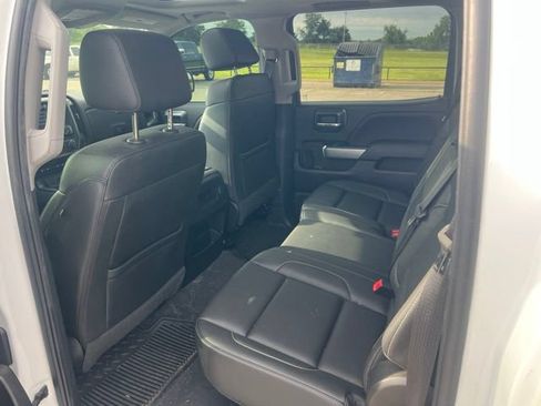 Used 2018 Chevrolet Silverado 1500 LTZ Z71 w/ Redline Edition AWD/4WD image 11