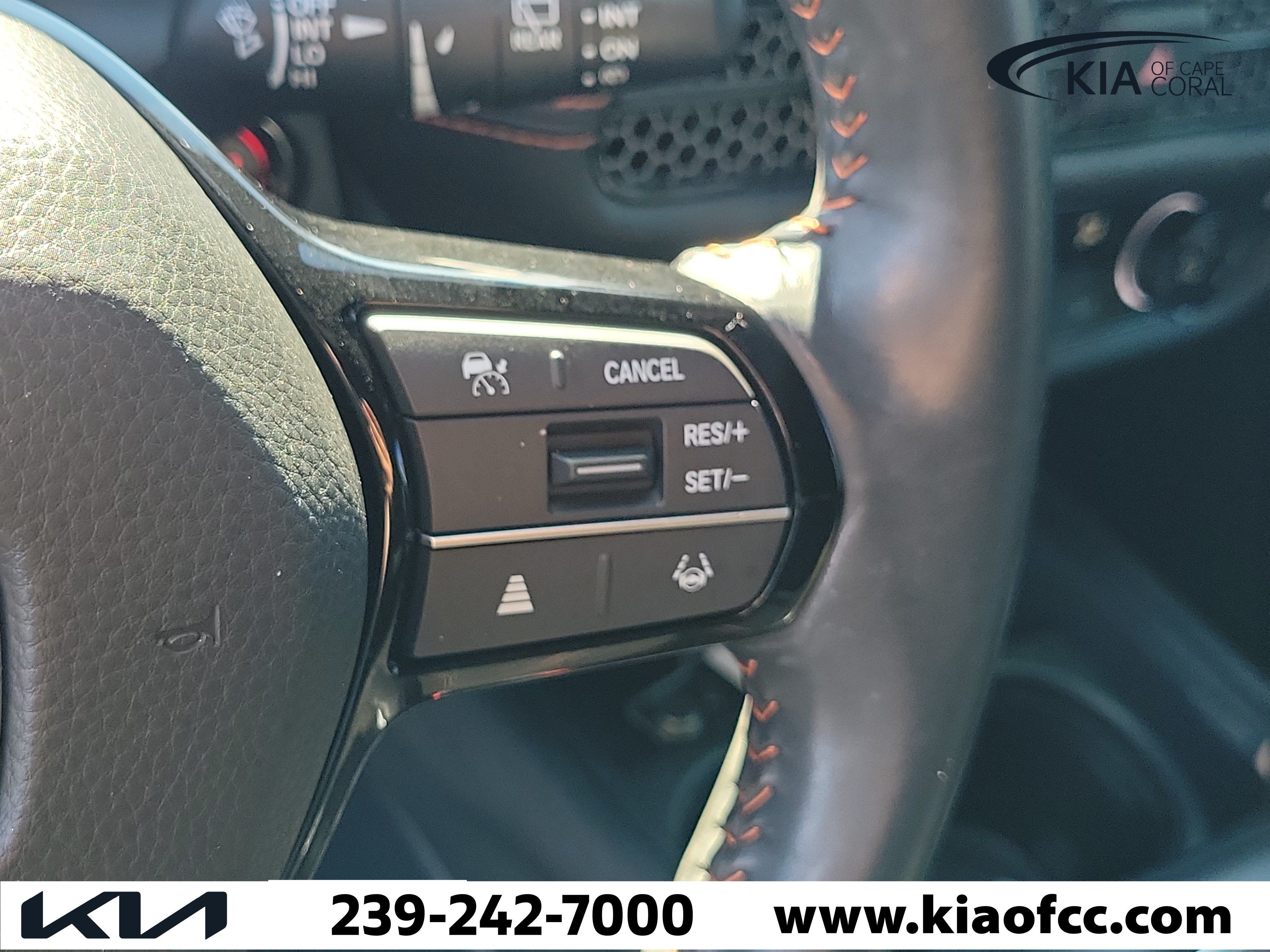 Used 2024 Honda HR-V Sport image 25