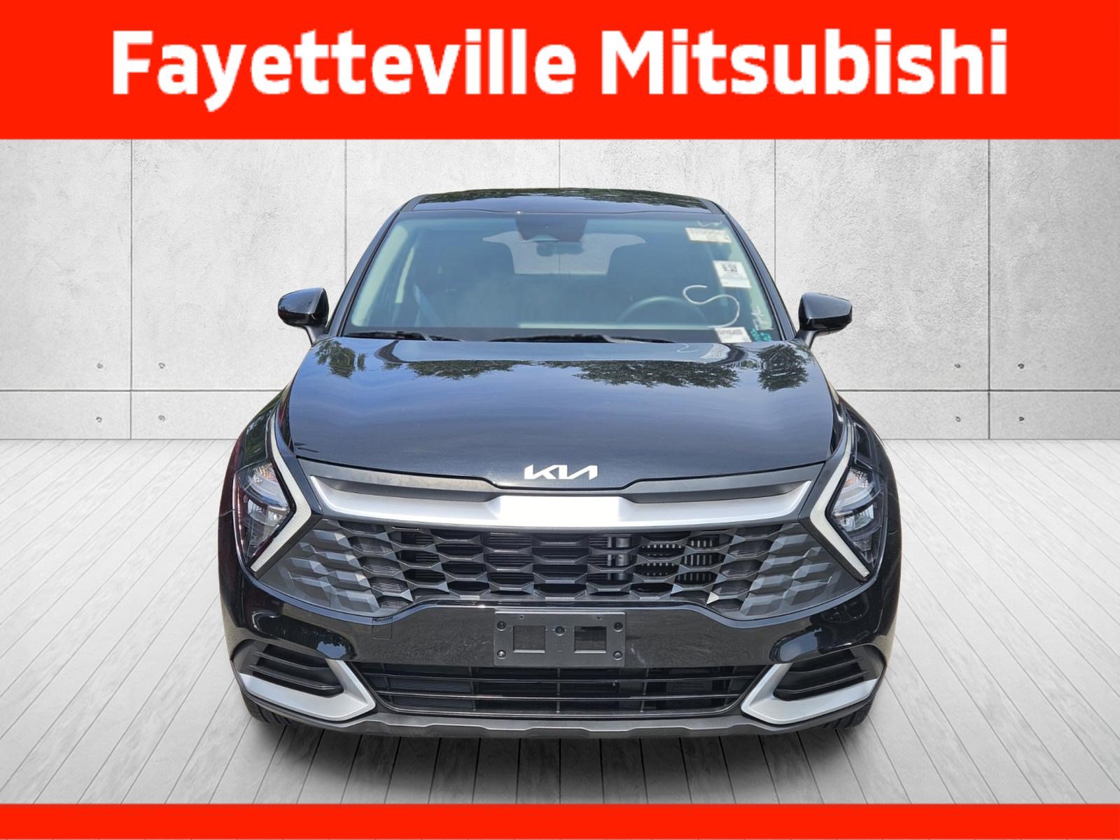 Used 2023 Kia Sportage LX AWD/4WD image 5