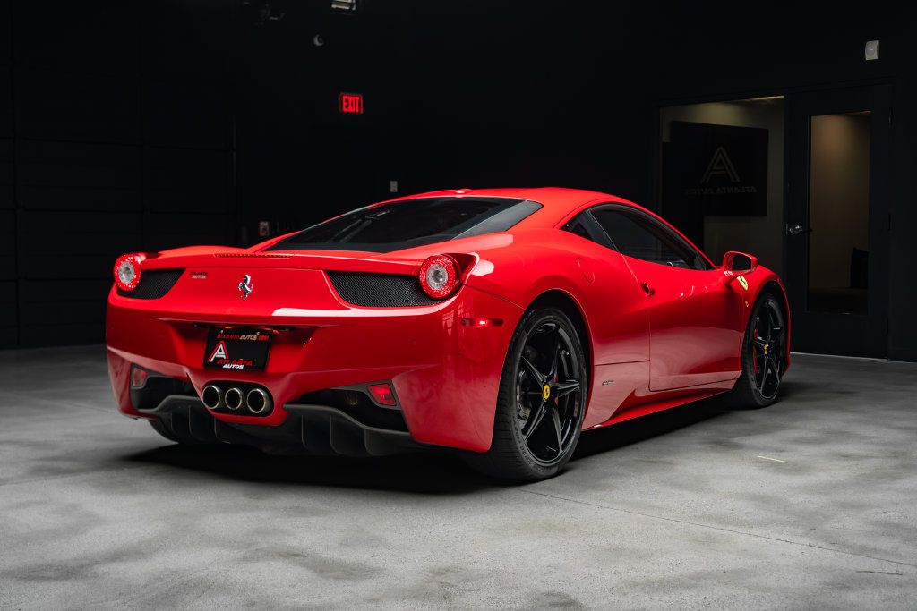 Used 2015 Ferrari 458 Italia Coupe RWD image 19